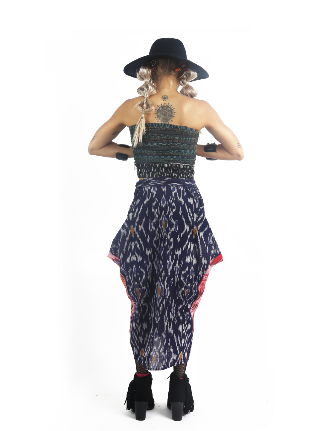 RYTHM SKIRT/SHIRT