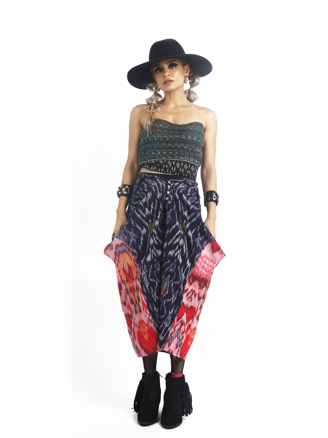 RYTHM SKIRT/SHIRT