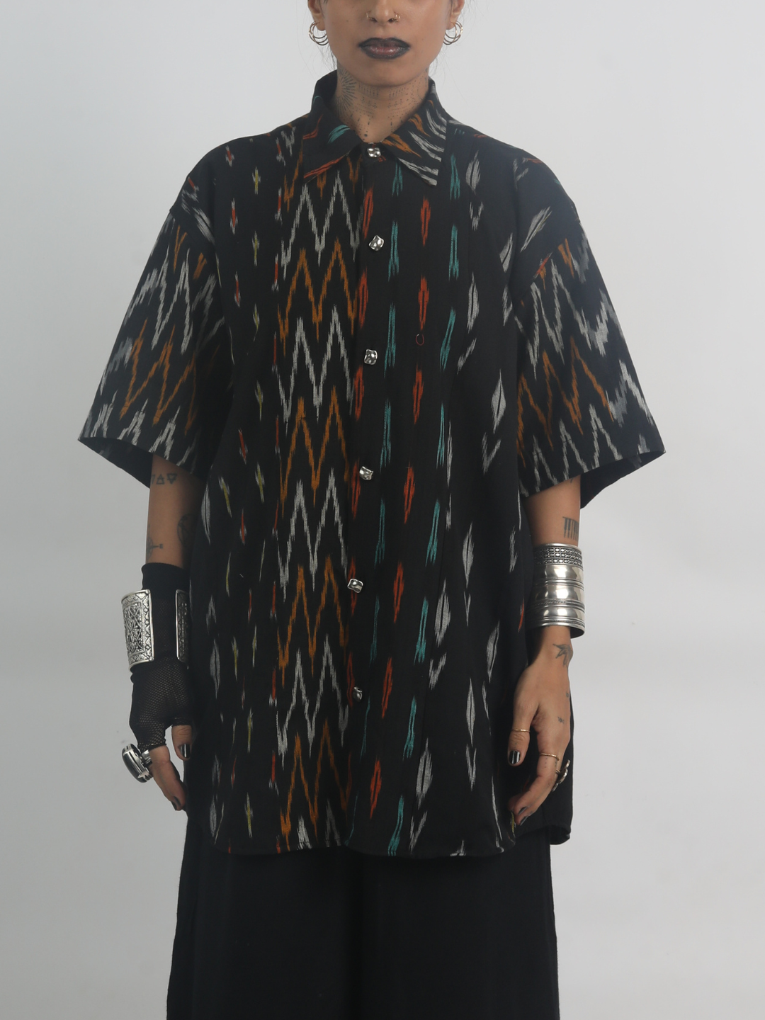 VANDAL SHIRT
