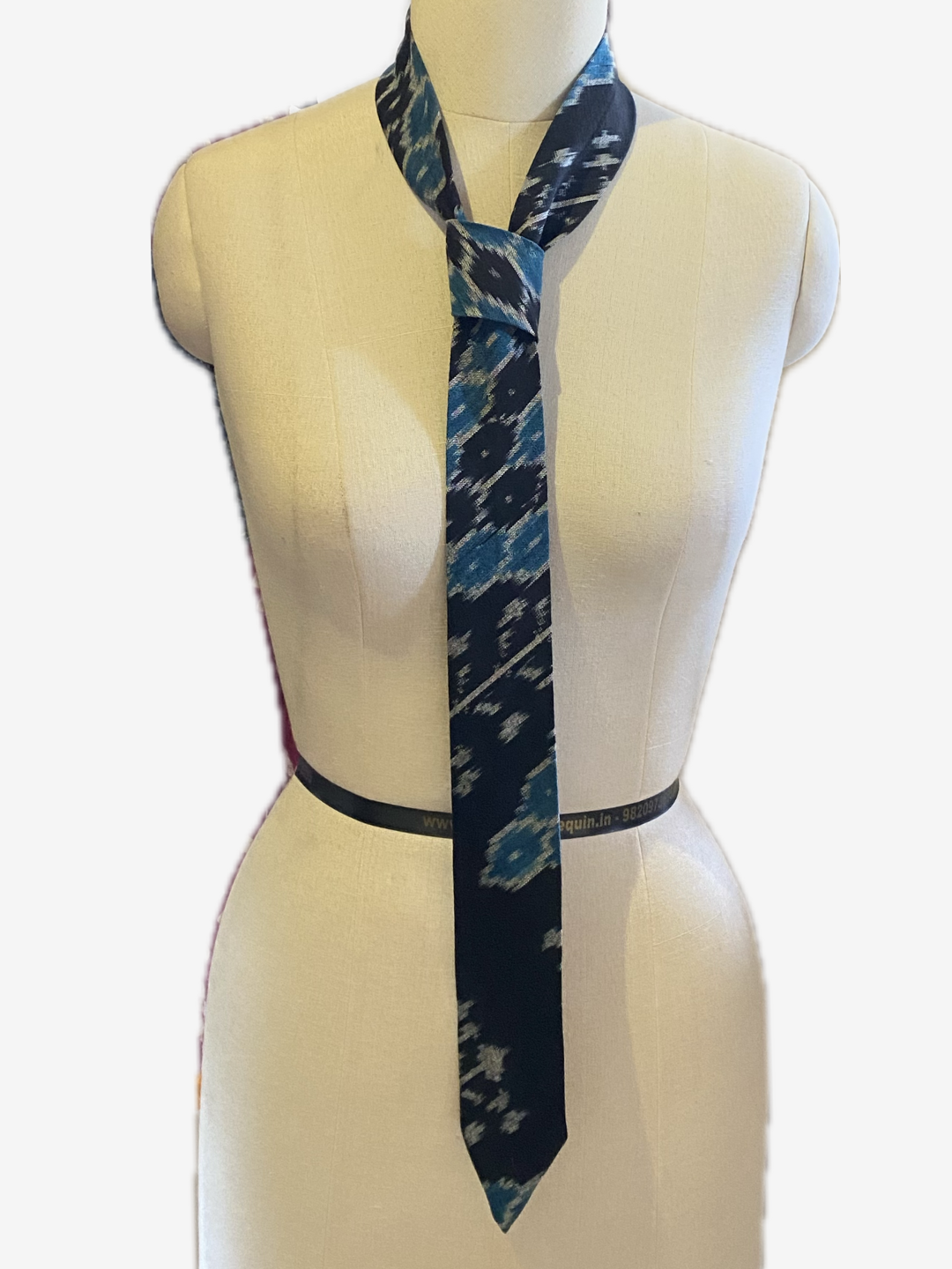 Ikat Tie