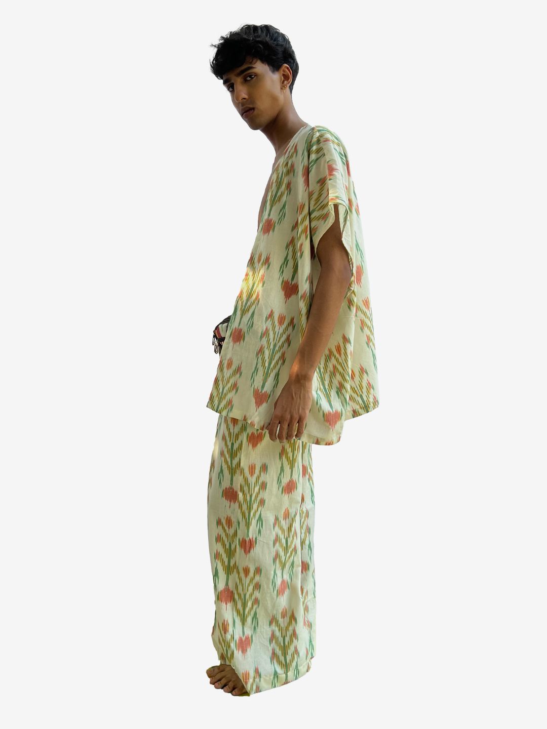 427 Handloom flower weave cape