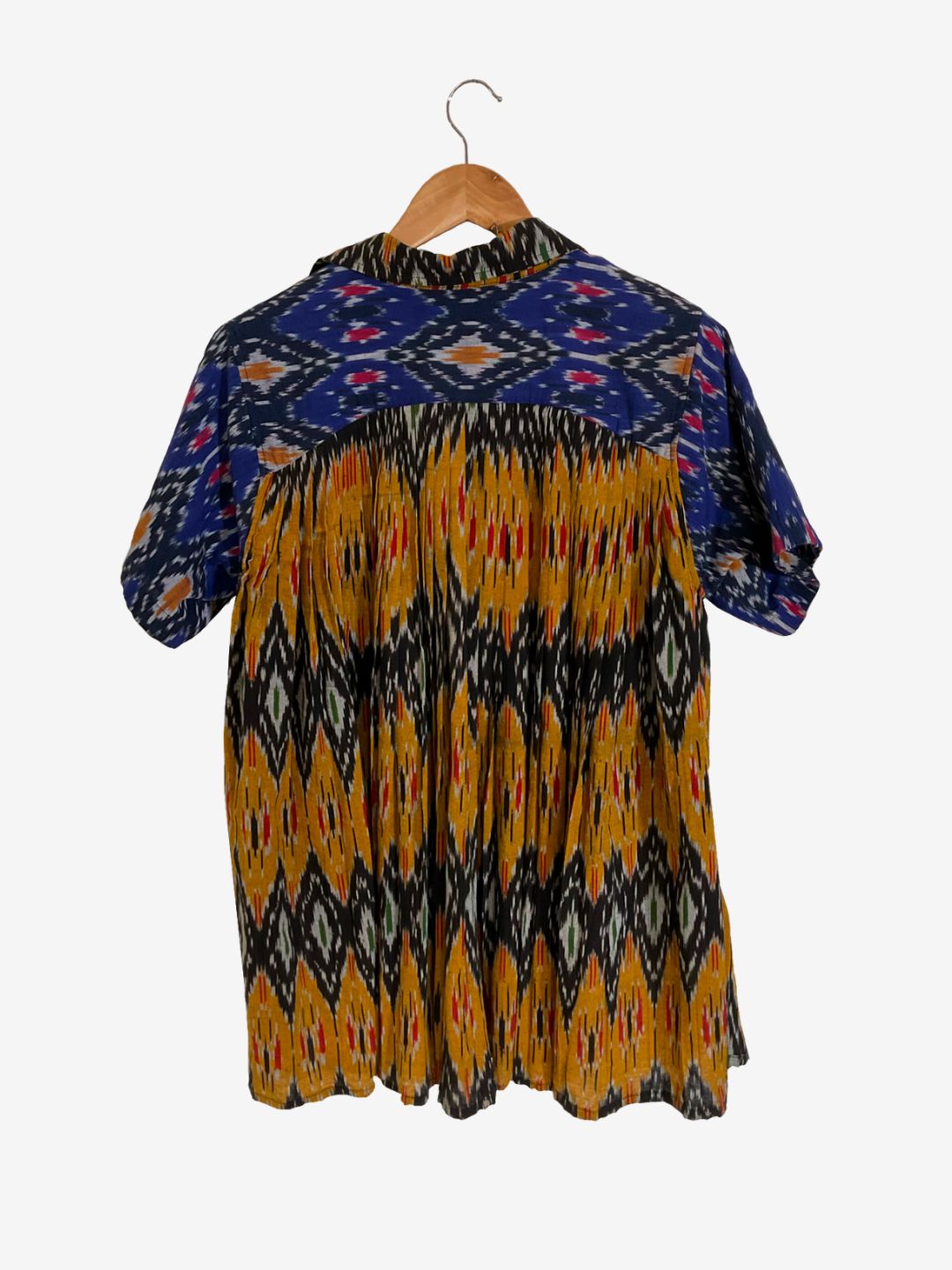 Pleated tie-up ikat shirt