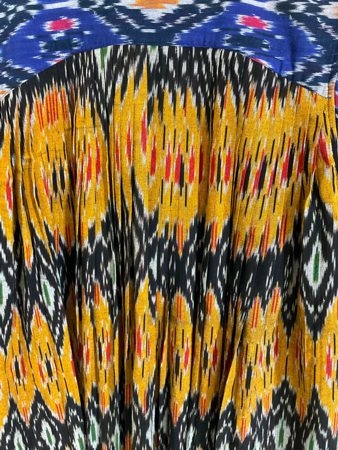 Pleated tie-up ikat shirt