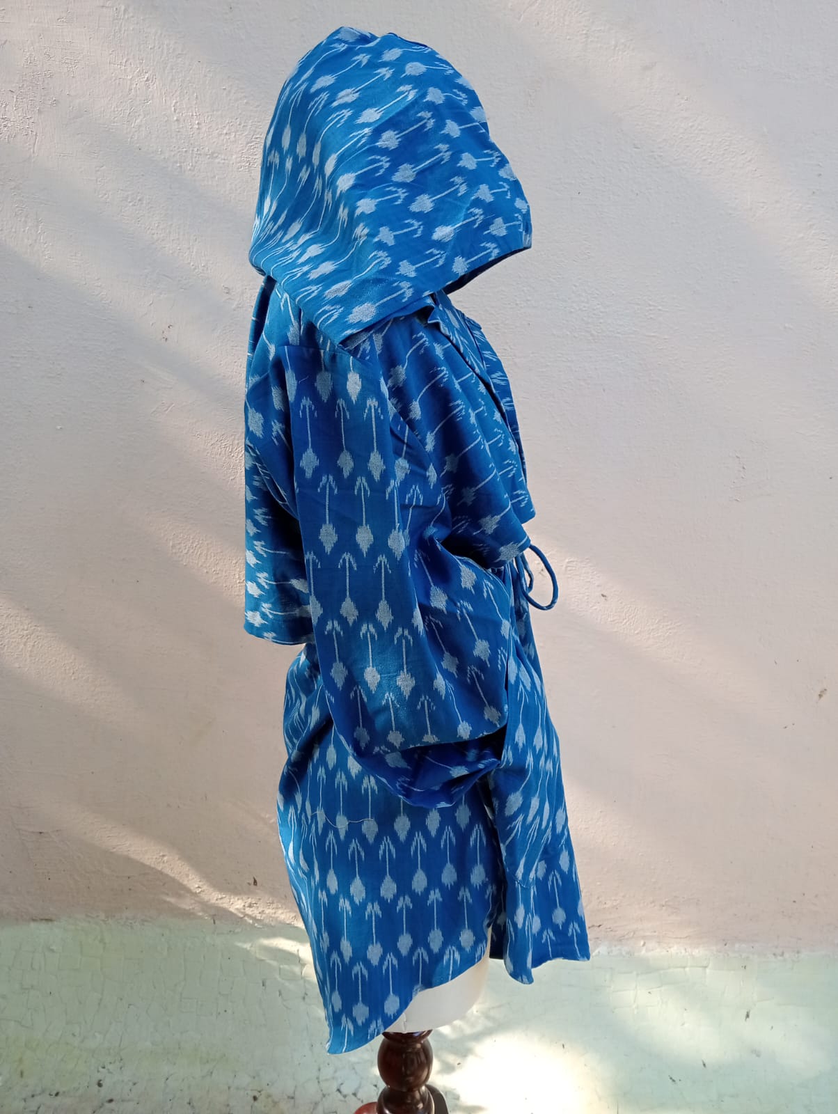 Tie up Hoodie