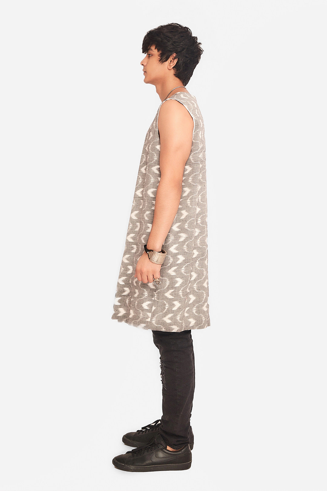 Long vest