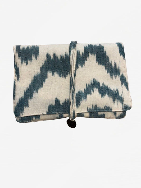 pouch