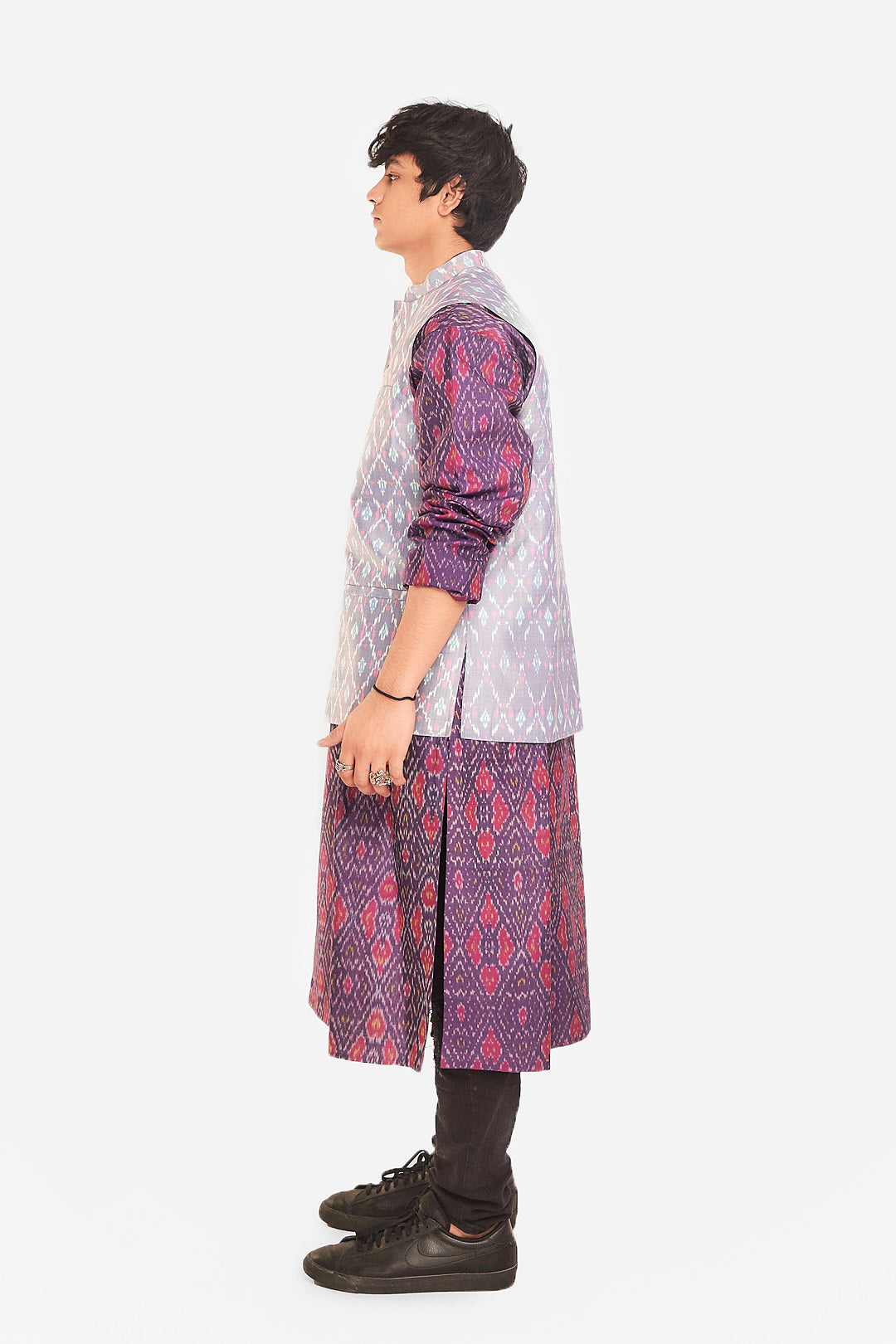 Ikat Koti