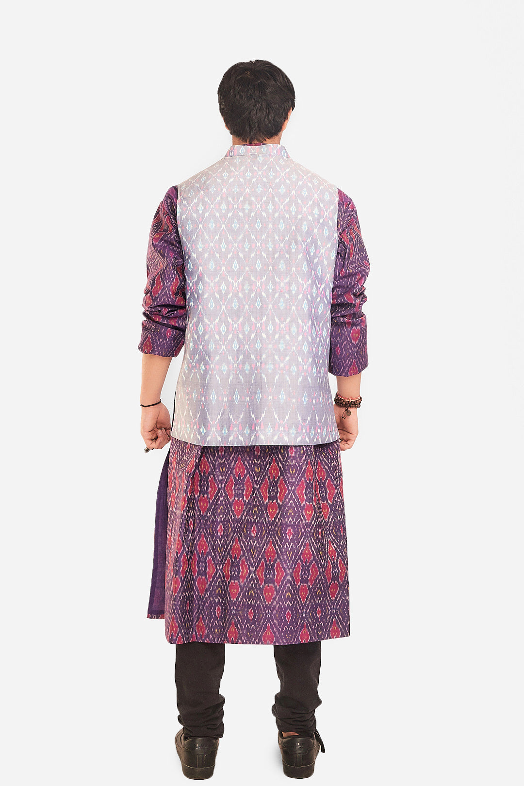 Ikat Koti
